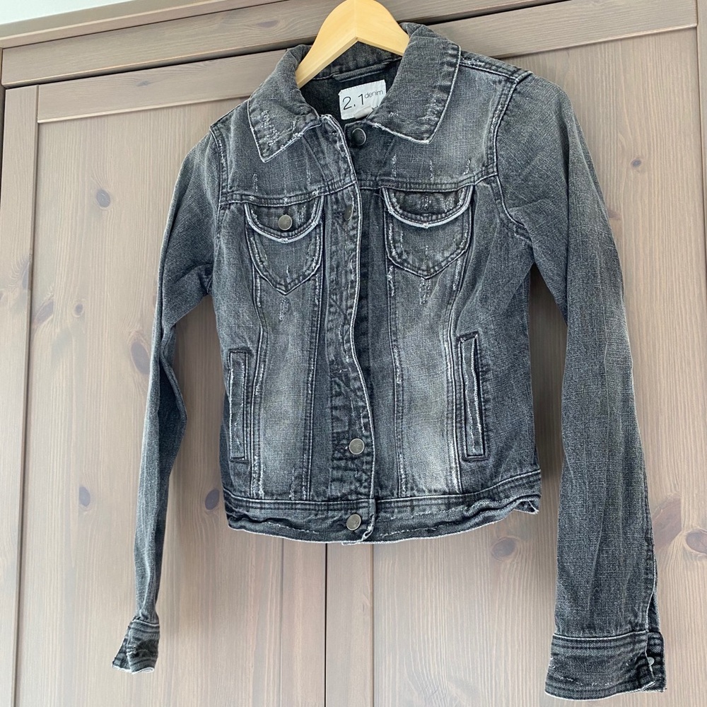F21 | Grey Denim Jacket